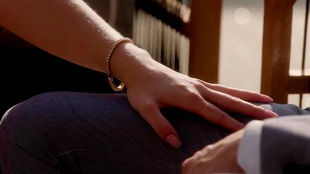 Молодого бизнесмена на анал соблазняет зрелая Slimthick Vic Marie