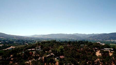 Зрелая Kianna Dior наслаждается большим членом негра