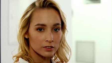 Познакомилась с парнем в баре и трахнулась с ним и с его женой