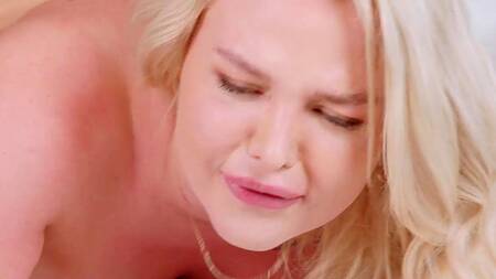 Miss Jackson отбила черного парня у подруги и трахнулась с ним