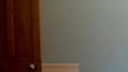 Увидела мужа подруги в душе и захотела на его член