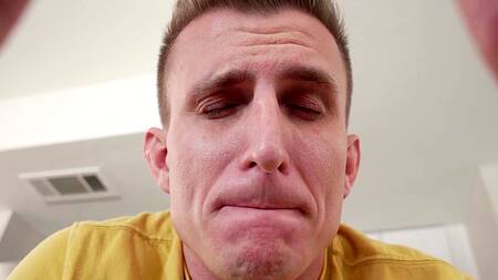 Мачеха ебется с пасынком, чтобы тот не трахал пироги