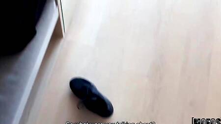 Русская Sasha Rose после пробежки дает выебать себя в жопу