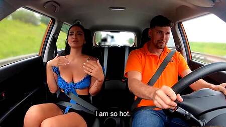 Девка сдает на права через еблю с инструктором