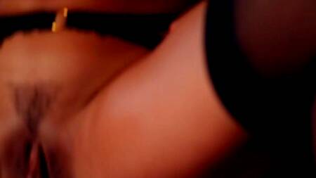 Босс на репетиции трахает самую жаркую стриптизершу в жопу