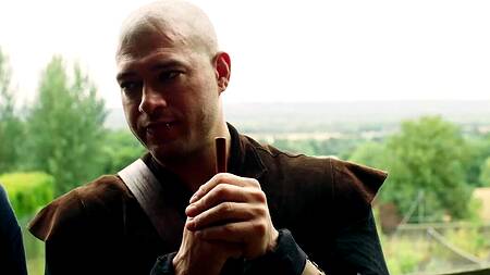 Красотка Валентина Наппи в порно пародии с анальным сексом