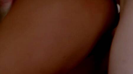 Загорелой жене с висячими сиськами хочется секса