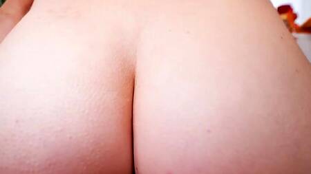 Сводной сестре не обязательно дрочить, её может трахнуть брат