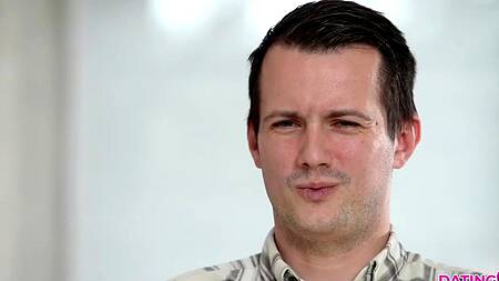 Грудастой милфе мало массажа, она хочет секса