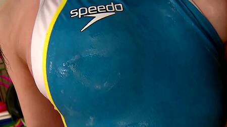 Спортивная студентка трахается с физруком и другими студентами