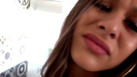 Жаркий секс большим членом - лучший массаж