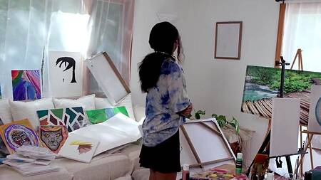 Учитель искусств помогает вдохновиться через секс