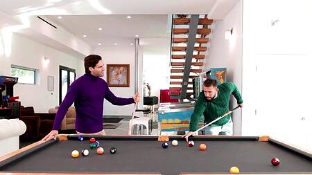 Попарились в сауне и обменялись отцами для секса