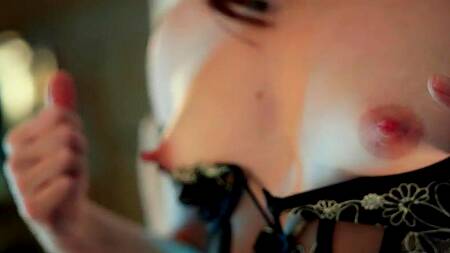 Трусики в рот красотки, а член в сочную попку