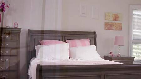 Китайская студентка ебется с опытным мужиком и кончает