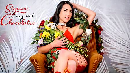 Угостил мамку друга конфетами со спермой и трахнул её