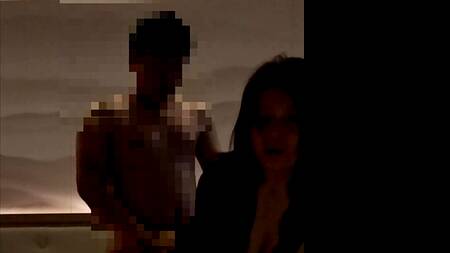 淫荡的中国熟女妓女人妻被口交后入