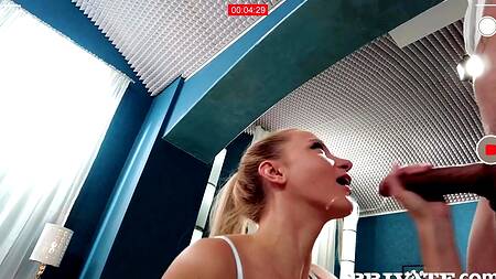 Свидание заканчивается жестким анальным сексом