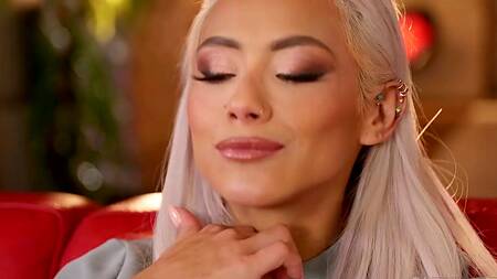 Застали латинку за мастурбацией и выебали её во все дырочки