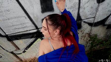 Начала бегать по утрам и трахнулась за деньги на улице