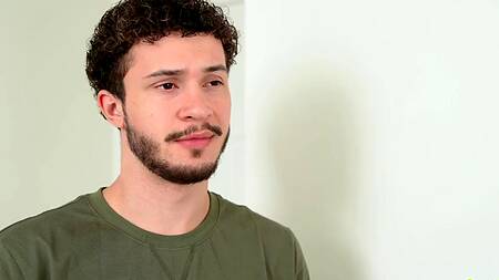 Сводный брат прошел проверку, теперь можно трахать сестер