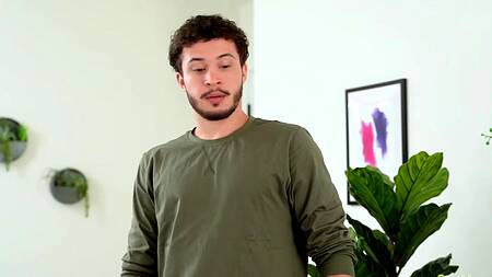 Сводный брат прошел проверку, теперь можно трахать сестер