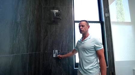 Муж на час починил кран и страстно трахнул рыжую хозяйку