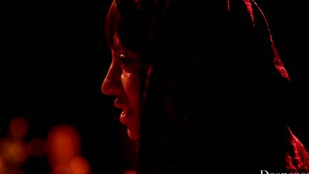 Сегодня блондинка будет секс рабыней парня