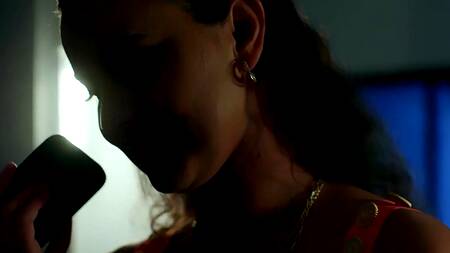 Взрослая телка не видит ничего плохого в сексе на первом свидании