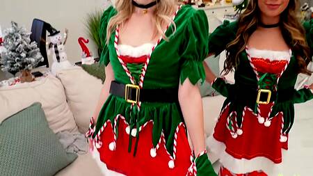 Это самый лучший новый год - пацан трахает двух сводных сестер