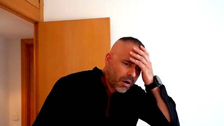 Жену нужно срочно трахнуть, а то ей сейчас станет хуже