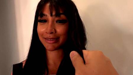 Наказывает толстым членом сводную сестру