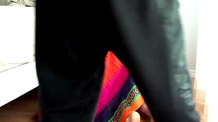 Горничная застряла? Отлично, можно её трахнуть