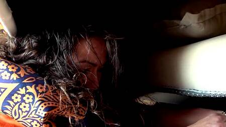 Горничная застряла? Отлично, можно её трахнуть