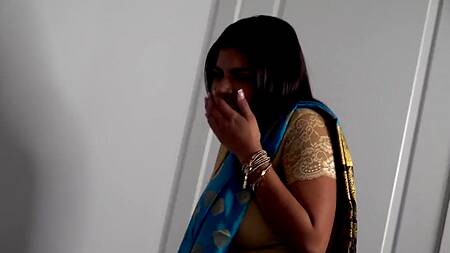 Проснулся и первым делом вылизал киску соседки