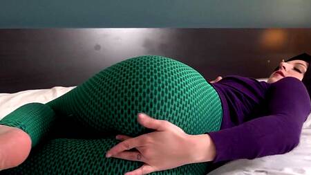 Починил ноутбук и страстно трахнул зрелую мусульманку