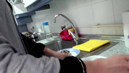 Мусульманка поссорилась с мужем, а теперь ебется с хозяином