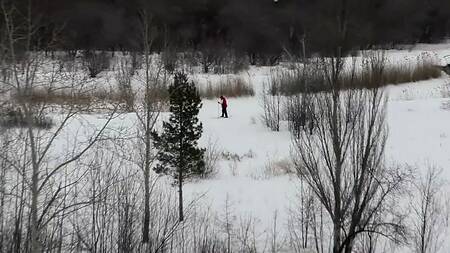 Если девушка замерзла во время прогулки, то согреться ей поможет минет