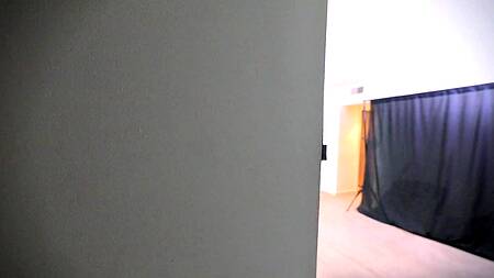 Черная мамочка умеет порадовать пасынка ротиком и киской