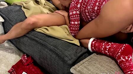 С новым годом, а теперь давай займемся анальным сексом