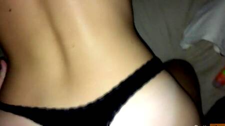 Подружка соглашается сняться в домашнем порно