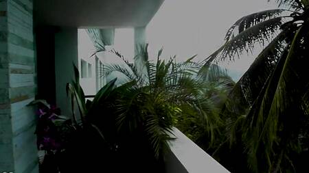 Худышка сняла развратное видео на отдыхе и подрочила