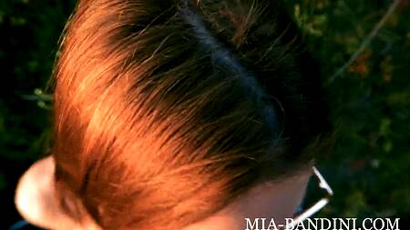 За минет от такой красотки не жалко потратить месячную зарплату