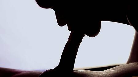 Нереально красивый секс с окончанием в рот девушки