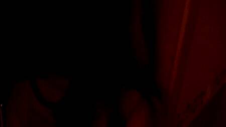 Сделала минет на природе и предлагает вернуться в отель для ебли