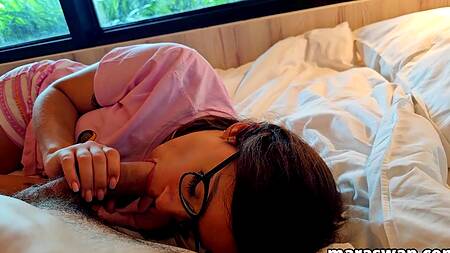 Проснулась и захотела в жопу - утренние анальные фантазии