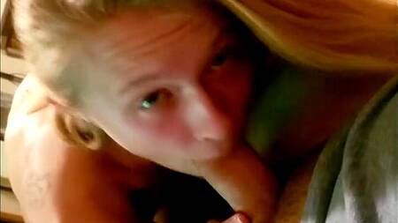 Развратная подборка смачного минета от милой худышки