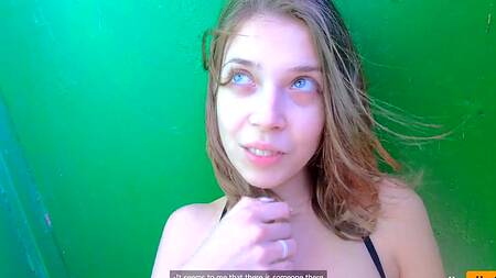 Запикапил девушку на пляже и трахает её в раздевалке