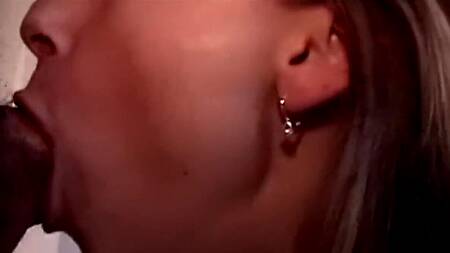 Глубокая глотка и большой хуй - идеальное сочетание