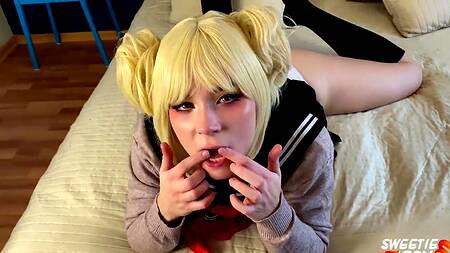 Милашка радует анимешника новым косплеем и жаркой еблей